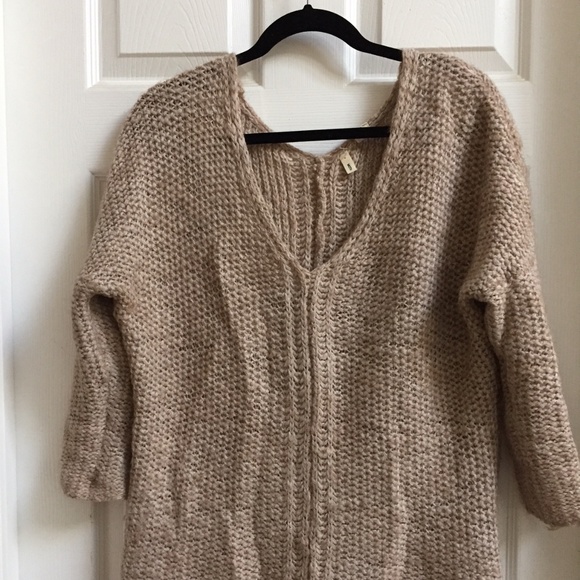 Anthropologie Tops - Tan Chunky Knit Wool Blend Oversized sweater